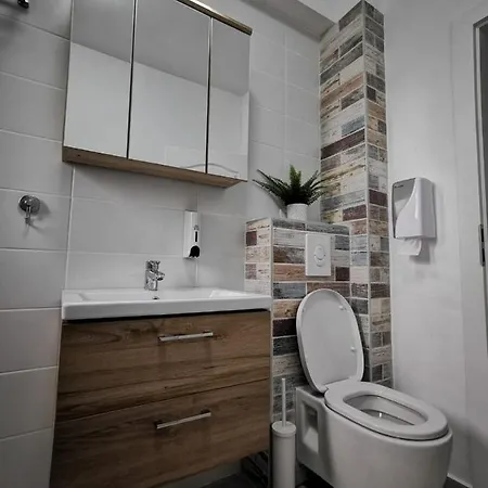 Karra - Autorizat Ministerul Turismului Тімішоара