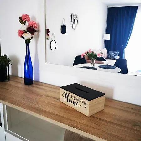 Karra - Autorizat Ministerul Turismului Apartmán *