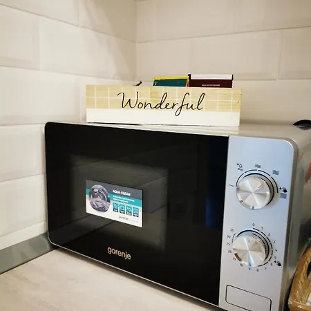 Karra - Autorizat Ministerul Turismului *