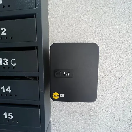 Karra - Autorizat Ministerul Turismului *