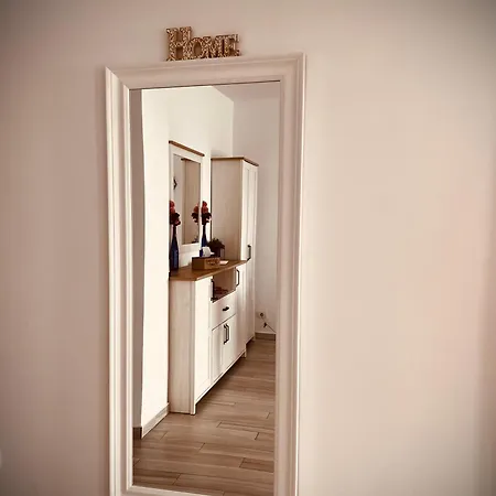 Karra - Autorizat Ministerul Turismului Apartmán *