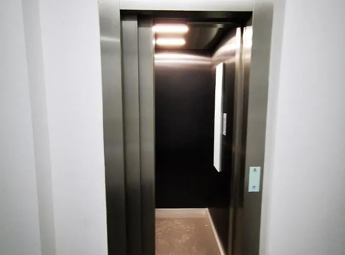 Apartament Karra - Autorizat Ministerul Turismului