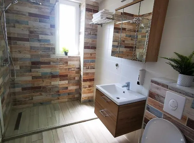 Karra - Autorizat Ministerul Turismului Apartmán