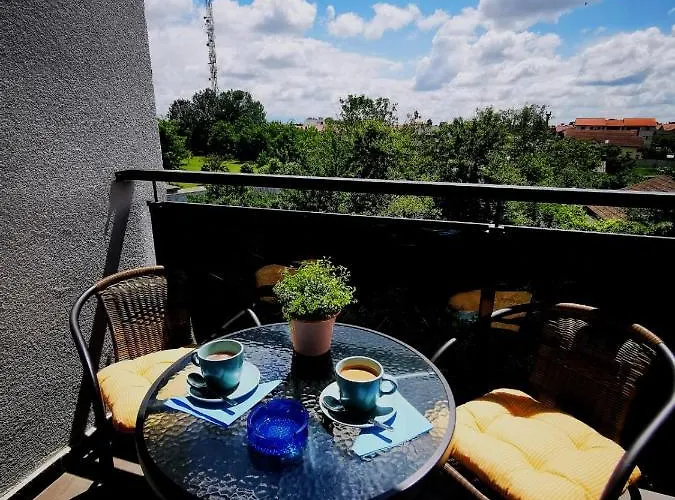 Karra - Autorizat Ministerul Turismului