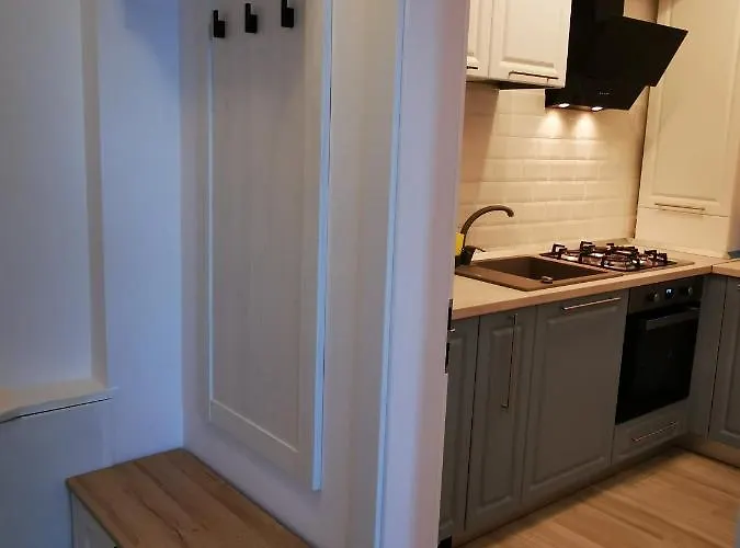 Karra - Autorizat Ministerul Turismului *